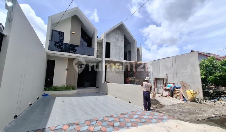 Rumah Siap Huni, Full Furnished, 6 Menit ke Pasar Gentan Rumah Siap Huni, Full Furnished, 6 Menit ke Pasar Gentan