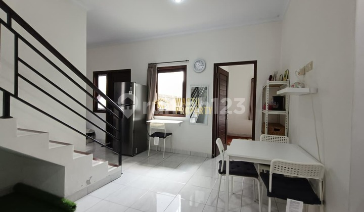 READY-TO-OCCUPY HOUSE ON A 200-METER LAND WITHIN A HOUSING COMPLEX 2