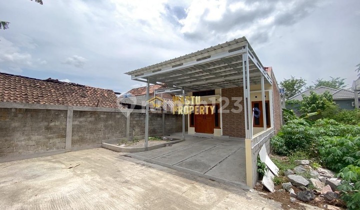 Most Affordable Modern House 6 Minutes to Prambanan Sleman Hospital 2