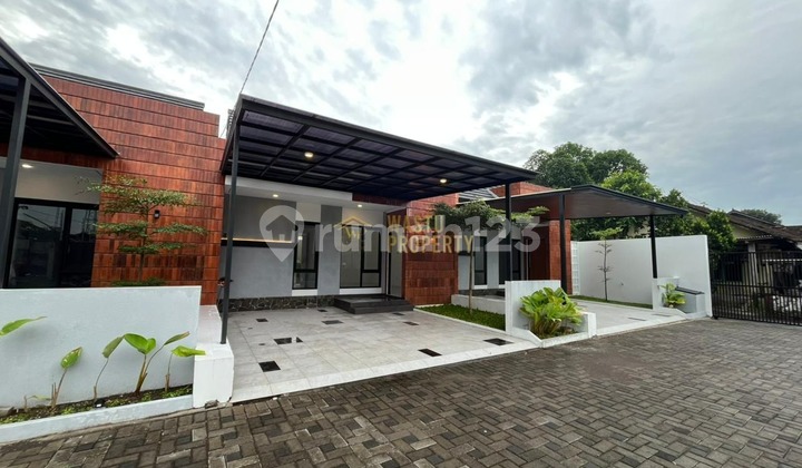 Cluster One Gate System Easy Access near Cebongan Market Sleman