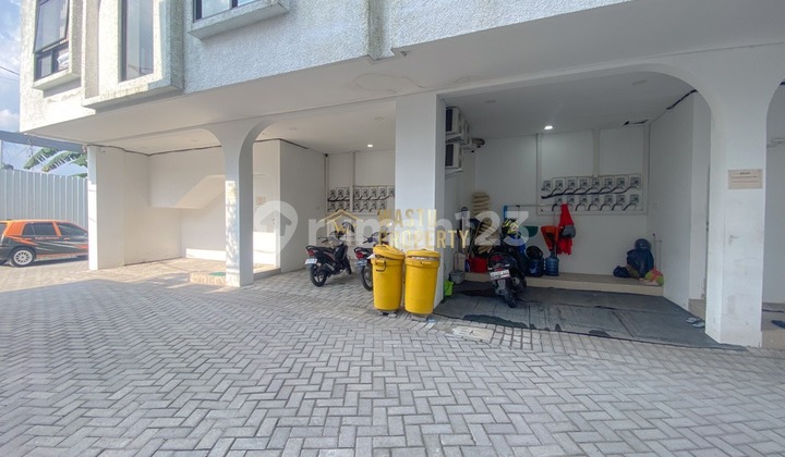 KOST AKTIF EXCLUSIVE 2 LANTAI DEKAT KAMPUS UIN, JOGJA KOST AKTIF EXCLUSIVE 2 LANTAI DEKAT KAMPUS UIN, JOGJA