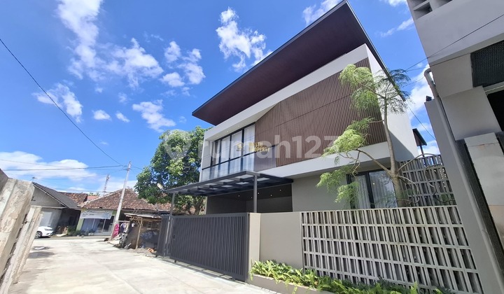 Ready-to-Live House, Fully Furnished + Mini Pool Near Maguwoharjo, Sleman