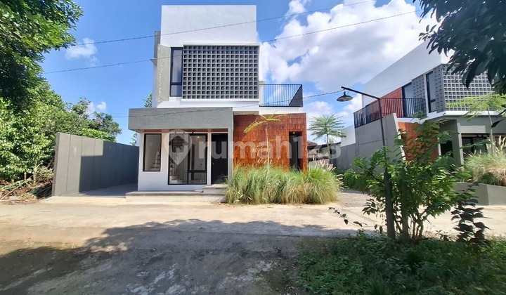 Rumah Siap Huni, Dalam Cluster, 6 Menit ke Kampus Isi Jogja di Sewon