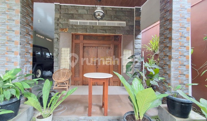 For Sale Large House, Fully Furnished Near Prambanan General Hospital 2