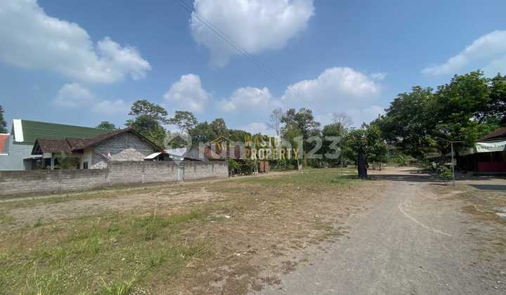 KAVLINGAN TERMURAH SHM PEKARANGAN DI KALASAN