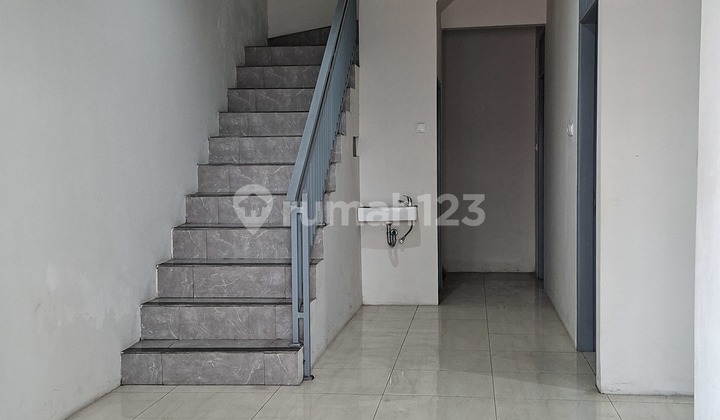 3 Bedroom House Ready to Occupy Kresek Kosambi West Jakarta 2