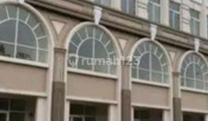 Ready to Occupy 4-Storey Shop House Green Lake City Tangerang
