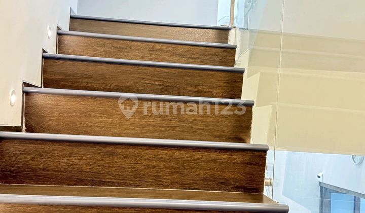 Rumah Mewah Dan Bagus Puri 11 Karang Tengah 2