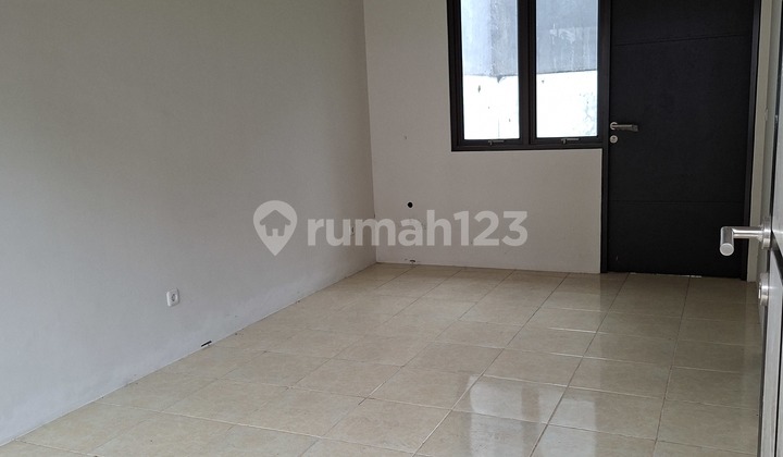 Rumah Baru 2 Lantai Siap Huni Legok Tangerang 2