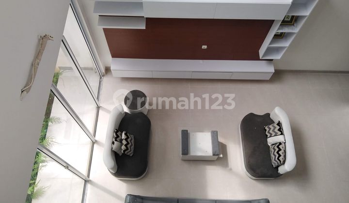 Rumah Semi Furnished Riviera Metland Puri 2