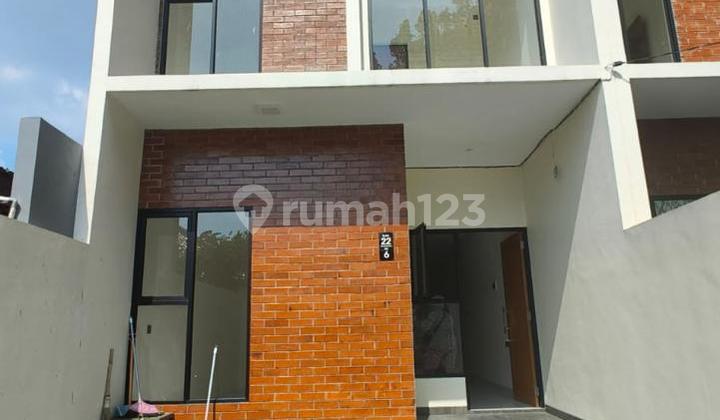 Rumah Baru Modern Minimalis Lingkungan Asri Cocok Bagi Keluarga Menengah Yang Suka Suasana Asri Sepi