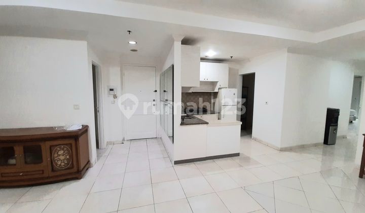 Rarely Available Apartments: Well-Designed, Strategic, Affordable, Spacious, Near Schools, Near Hospitals, Near Malls, Near Public Transport, Near Places of Worship, Near Toll Roads in Kelapa Gading 2