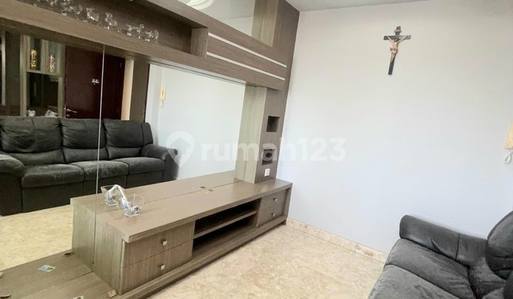 Apartemen Murah, Full Furnished, 76m2 Jarang Ada, Strategis, Aman, Nyaman, Dekat Pusat Perbelanjaan, Dekat Sekolah, Dekat Rumah Sakit, Dekat Tol, Dekat Transportasi Umum, Dekat Tempat Rekreasi, Dekat Tempat Ibadah Di Ancol, Jakarta Utara 2