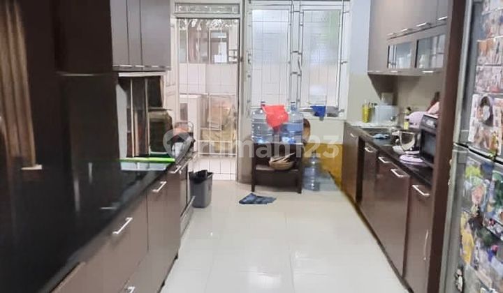 Rumah Hook Murah Jarang Ada Di Bawah Njop, Strategis, Dekat Sekolah, Dekat Rumah Sakit, Dekat Pusat Perbelanjaan, Dekat Transportasi Umum, Dekat Tempat Ibadah, Dekat Tol Di Sunter, Jakarta Utara