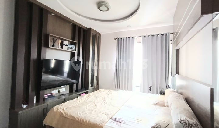 Apartemen Murah, Full Furnished, 76m2 Jarang Ada, Strategis, Aman, Nyaman, Dekat Pusat Perbelanjaan, Dekat Sekolah, Dekat Rumah Sakit, Dekat Tol, Dekat Transportasi Umum, Dekat Tempat Rekreasi, Dekat Tempat Ibadah Di Ancol, Jakarta Utara