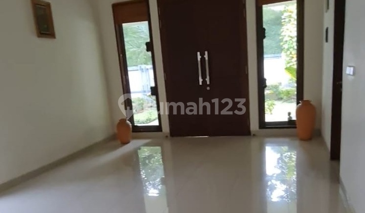 Rumah Kost Sangat Strategis Untuk Punya Passive Income, Aman, Dekat Sekolah, Dekat Mall, Dekat Pasar, Dekat Stasiun, Dekat Terminal, Dekat Rumah Sakit, Dekat Kebun Raya Bogor Di Bogor