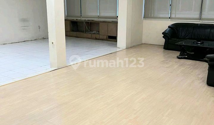 Ruko 2 Gandeng Murah, Strategis, Jarang Ada, Akses Bisnis, Jalan Raya, Dekat Sekolah, Dekat Tol, Dekat Transportasi Umum, Dekat Pusat Perbelanjaan, Dekat Rumah Sakit, Dekat Fasilitas Umum Di Pangeran Jayakarta, Jakarta Pusat Ruko 2 Gandeng Murah, Strategis, Jarang Ada, Akses Bisnis, Jalan Raya, Dekat Sekolah, Dekat Tol, Dekat Transportasi Umum, Dekat Pusat Perbelanjaan, Dekat Rumah Sakit, Dekat Fasilitas Umum Di Pangeran Jayakarta, Jakarta Pusat