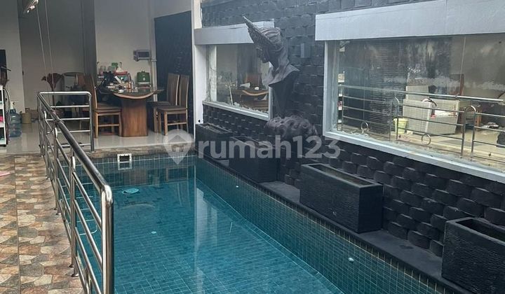 Rumah dengan Kolam Renang Gunung Andakasa Denpasar Barat Rumah dengan Kolam Renang Gunung Andakasa Denpasar Barat