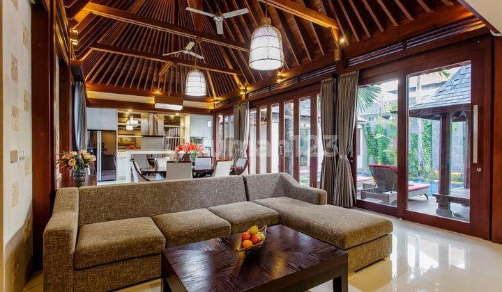 Rumah Semi Villa Furnish Pusat Kota Renon Denpasar Bali