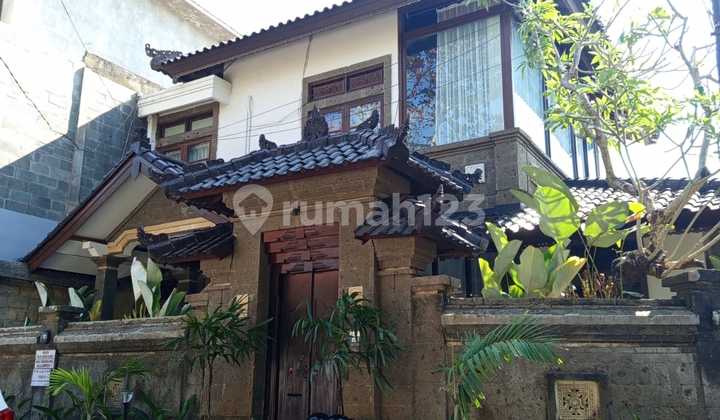 Rumah 2 Lantai Semi Villa Puri Gading Jimbaran Kuta Selatan