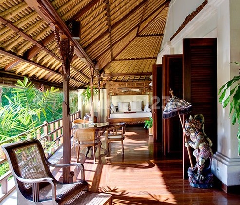 Villa Terbesar dan Mewah Dekat Fasilitas Umum Kawasan Sanur Bali 2