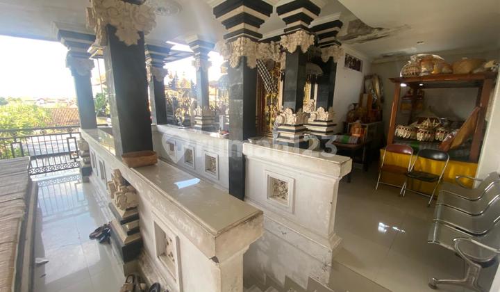 Rumah 2Lantai Dekat ke Pusat Kota Jl Merpati Monang Maning Bali