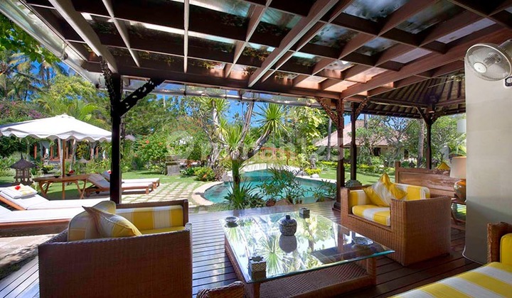 Villa Terbesar dan Mewah Dekat Fasilitas Umum Kawasan Sanur Bali