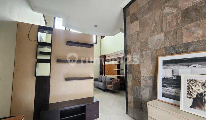 Rumah Mewah 2 Lantai Dekat ke Pusat Kota Badak Agung Renon, Bali 2