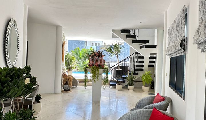 Villa Mewah Full Furnish Nusa Dua Kuta Selatan Bali