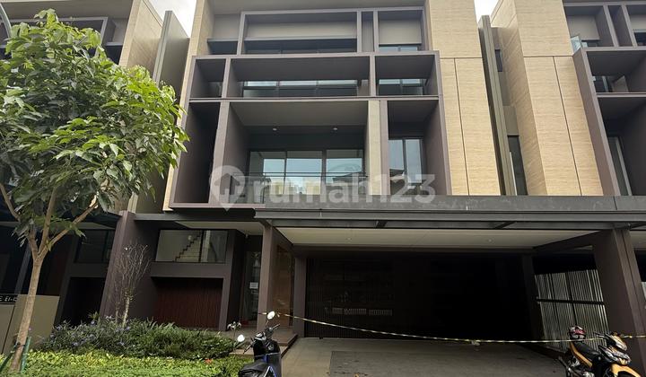 Luxury House with Elevator in Kanade The Zora Bsd City Tangerang