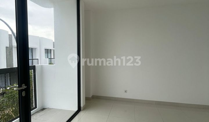 Disewakan.rumah Area Serpong Isauk 2