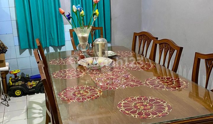 Rumah Kost 2lantai Dijual Dibintaro 1