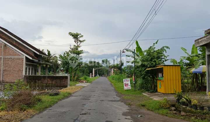 Dekat Jalan Margoagung, Tanah Godean Asri View Sawah Dekat Jalan Margoagung, Tanah Godean Asri View Sawah