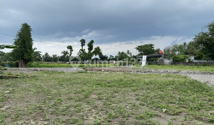 Dekat RS Mitra Paramedika, Tanah Lapang View Sawah Ngemplak 