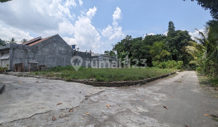 Kaliurang Land Ready to Build with SHM (Certificate of Land Ownership), Yard, Near Jangkang Market