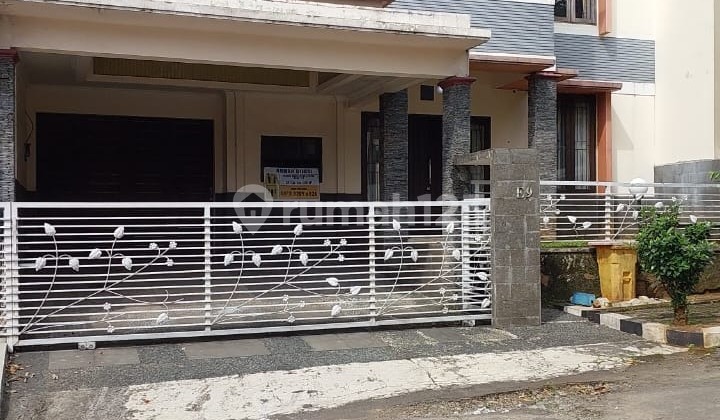 Dijual Rumah Strategis di Depok - Dekat Mall, Rs, Stasiun KRL & Kampus