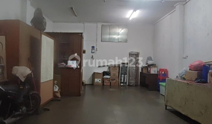 Dijual Rumah Sekaligus Ruko di Jalan Utama Astana Anyar Bandung