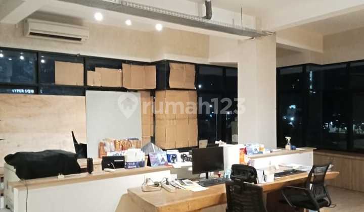 Di jual 2 ruko di Tengah Pusat Kota Bandung (sudah dijadikan 1), posisi di hook Di jual 2 ruko di Tengah Pusat Kota Bandung (sudah dijadikan 1), posisi di hook