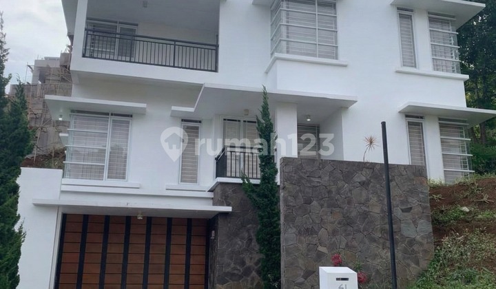 For Sale Modern Minimalist House in Elite Dago Pakar Area