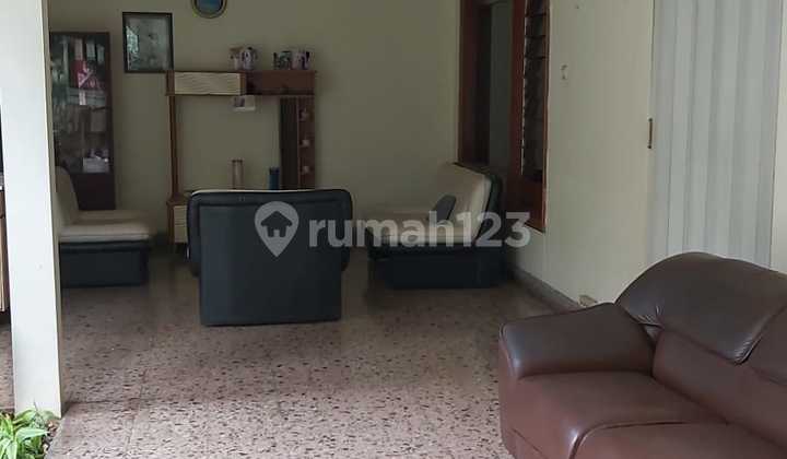 Jual Rumah Siap Huni Daerah Strategis Supratman Bandung 2