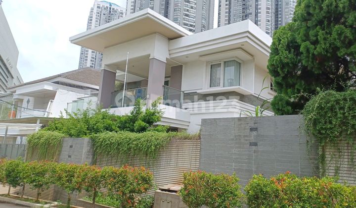 Assets Luxury House Central Distric West Jakarta 2