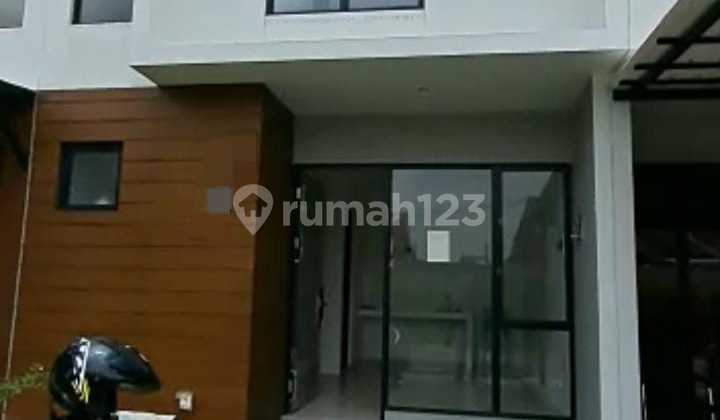 Dijual Rumah di Citra Garden, Puri Semanan