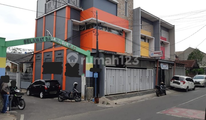 3-Story Shophouse For Sale in Suryani Dalam, Bandung