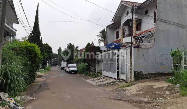 Residential House and Boarding House on Baladewa Street, Bandung 2