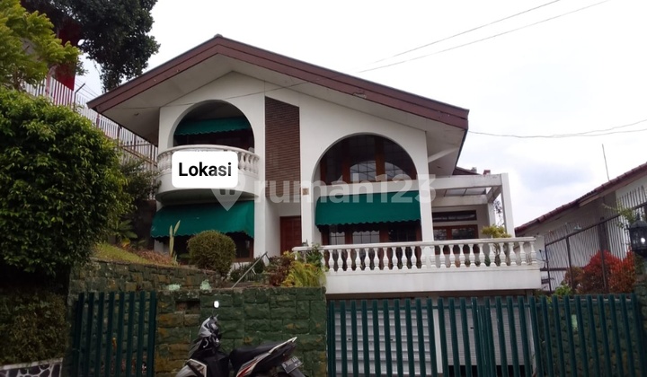 Quick Sale Large House Setrasari Pasteur Bandung