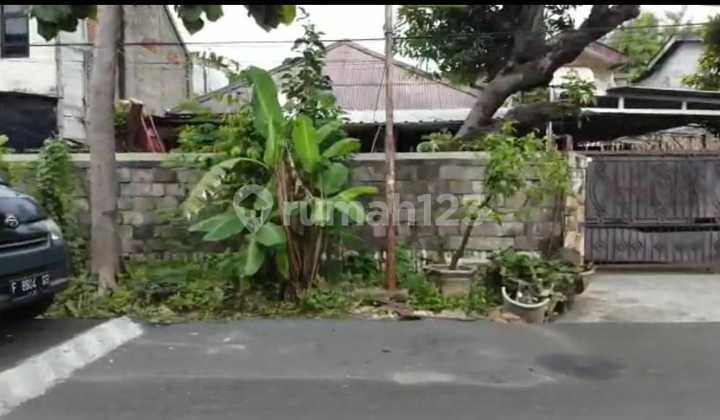 Dijual Rumah di Jl. Yos Sudarso, Tanjung Priok - LT 336 M², SHM 2