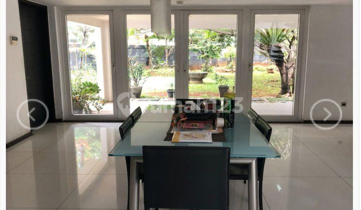 Rumah SHM Luas & Mewah Pancoran Jakarta Selatan Rumah SHM Luas & Mewah Pancoran Jakarta Selatan