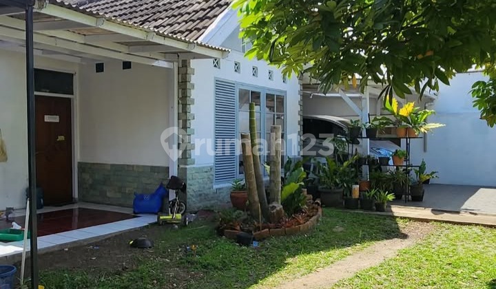 Ready-to-Occupy House + Active Boarding House Wing in Batununggal 2