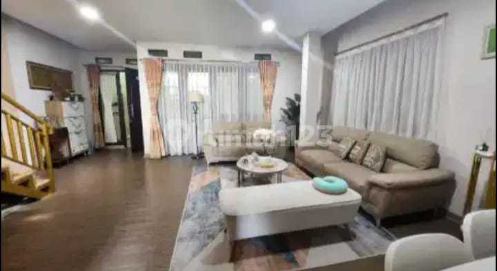 Dijual Rumah 4 Lantai – Lokasi Komersil Di Bojong Koneng, Cimenyan Dijual Rumah 4 Lantai – Lokasi Komersil Di Bojong Koneng, Cimenyan