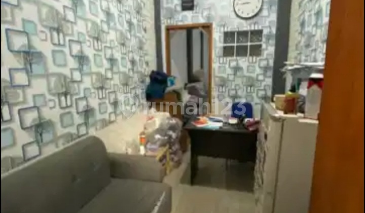 3-Story Ready-to-Use House – Suitable for Online Business, Garment Manufacturing, and Residence in Margaasih Regency 2